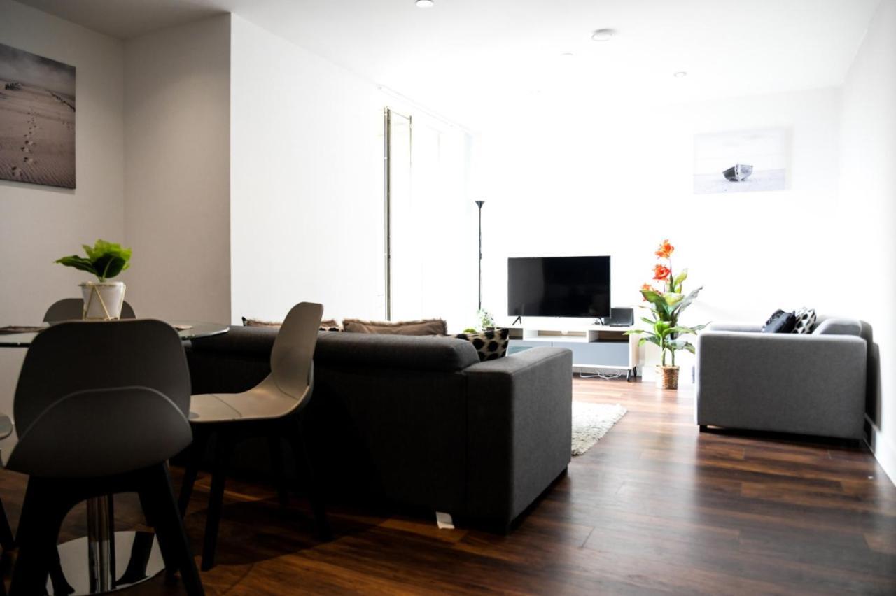 Onpoint Apartments - Spacious 2 Bedroom Apt - City Centre With Balcony Manchester Exterior foto