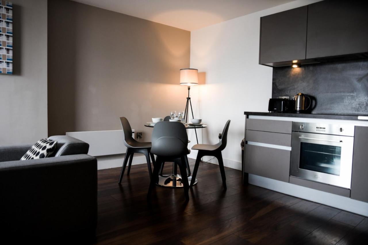 Onpoint Apartments - Spacious 2 Bedroom Apt - City Centre With Balcony Manchester Exterior foto