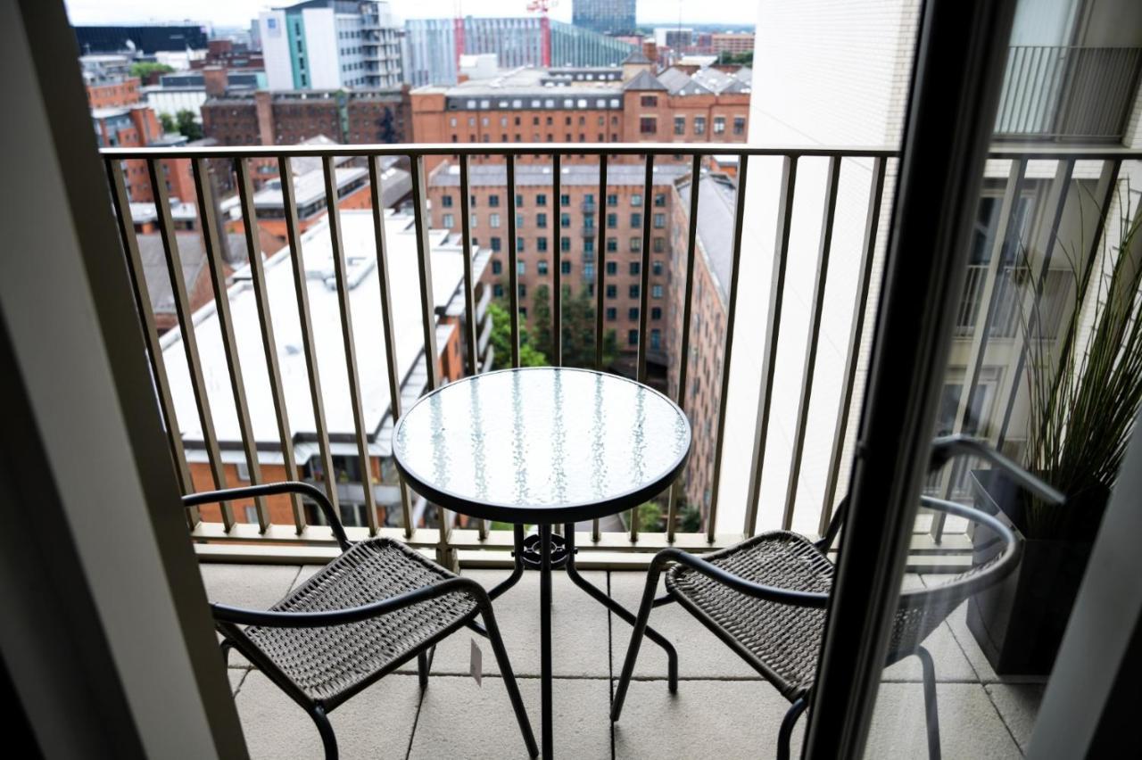 Onpoint Apartments - Spacious 2 Bedroom Apt - City Centre With Balcony Manchester Exterior foto