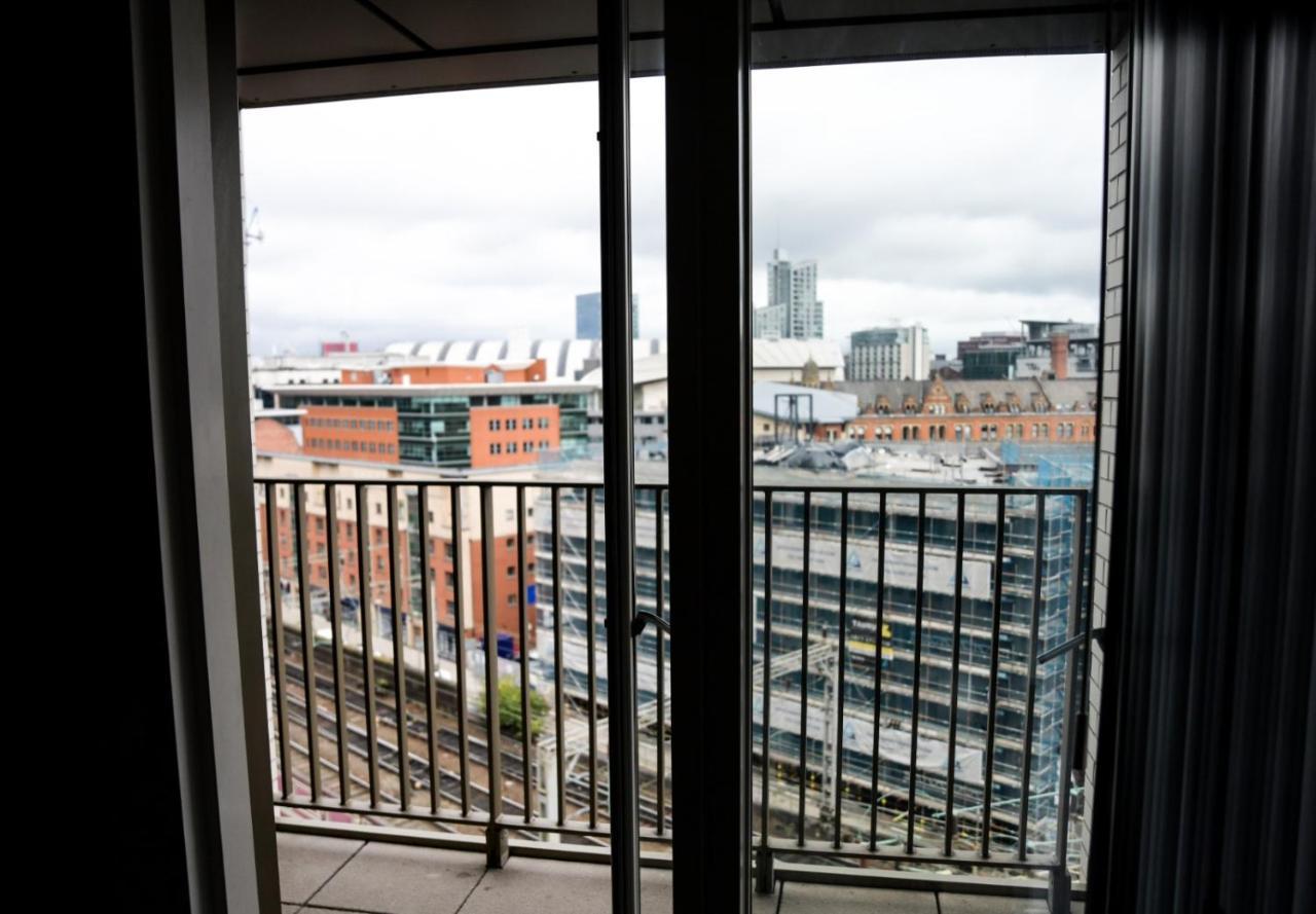 Onpoint Apartments - Spacious 2 Bedroom Apt - City Centre With Balcony Manchester Exterior foto