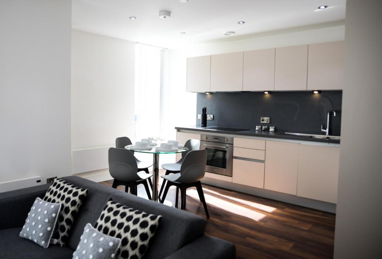 Onpoint Apartments - Spacious 2 Bedroom Apt - City Centre With Balcony Manchester Exterior foto